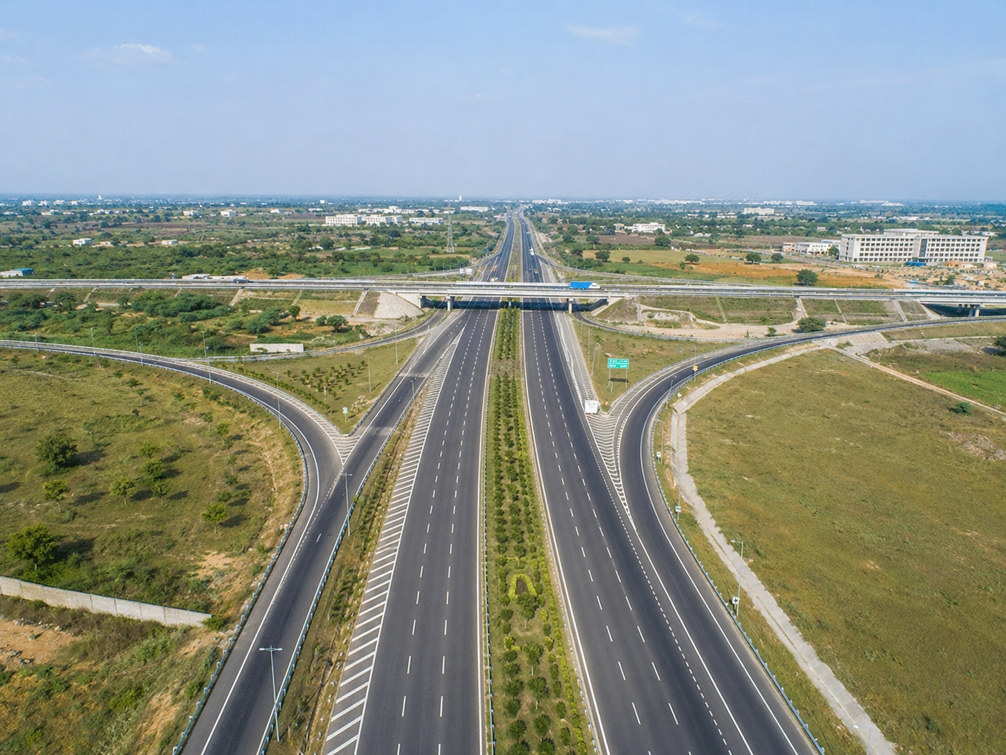 Realistic road connectivity image